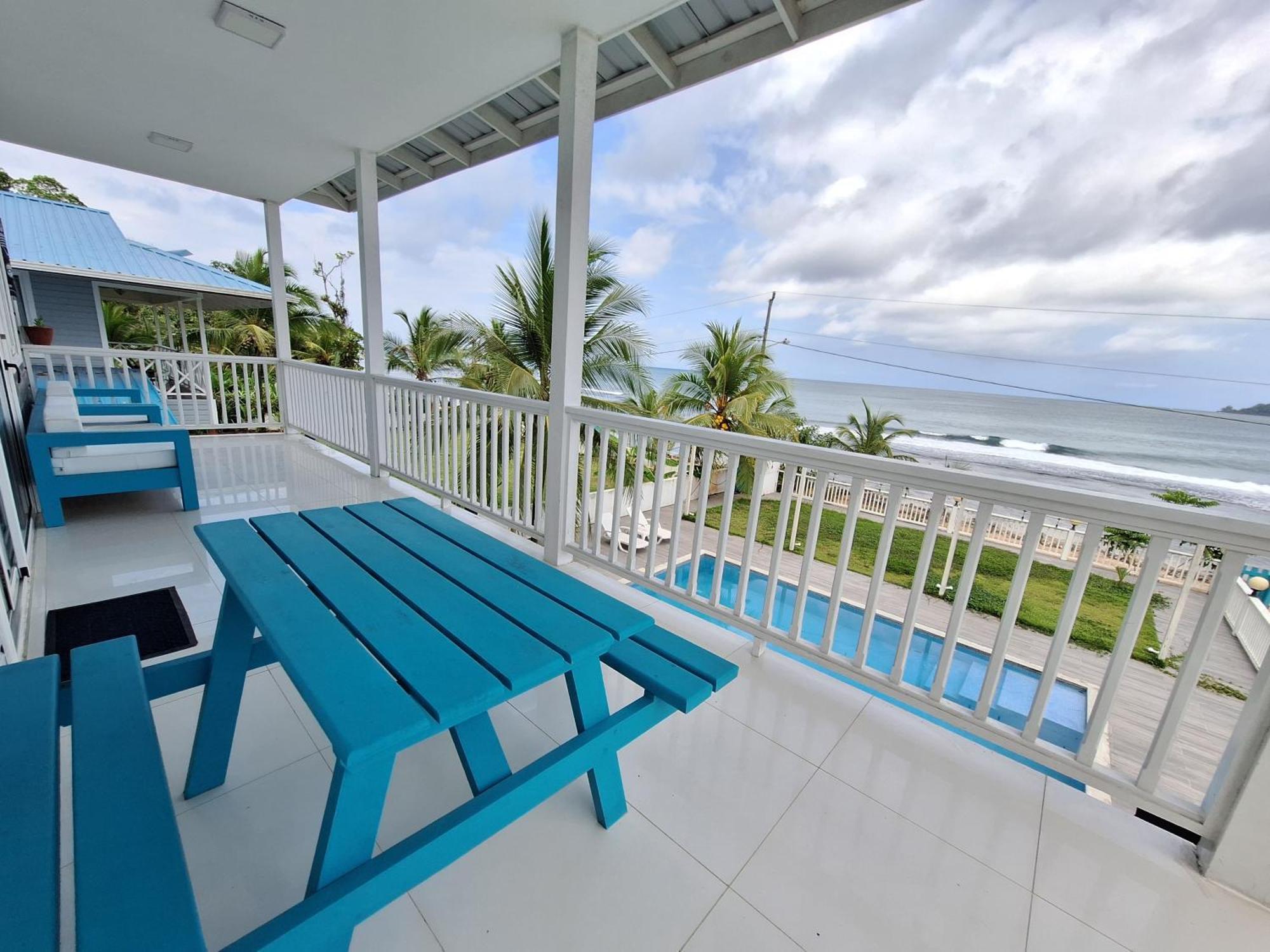 Paunch Beach Retreat Бокас-дель-Торо Номер фото